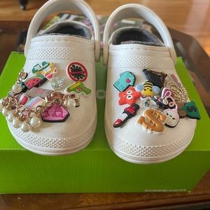 Crocs comfort Size M4 W6